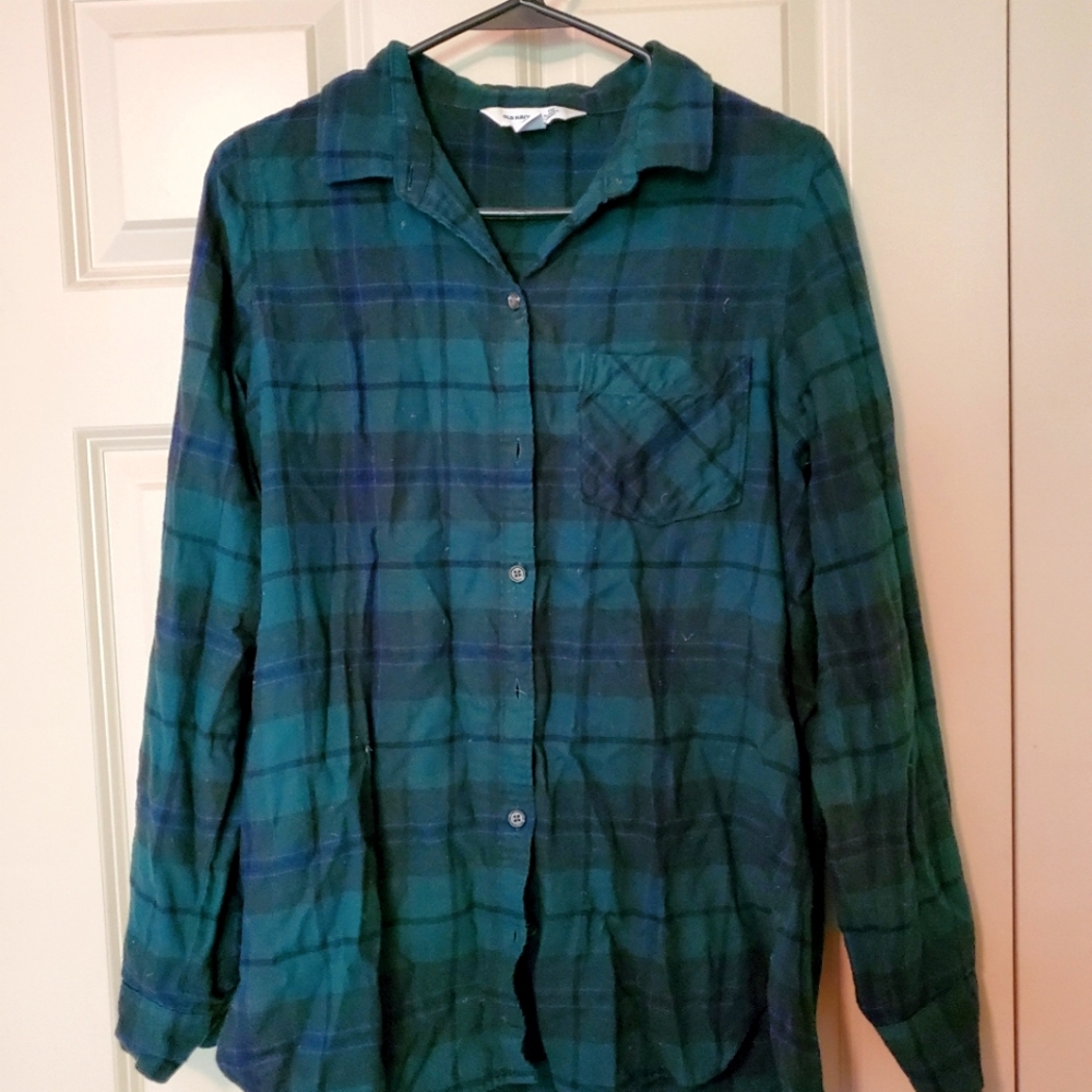 blue and green Old Navy long sleeve plaid shirt